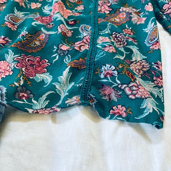 Fun top - Picture 5 of 6